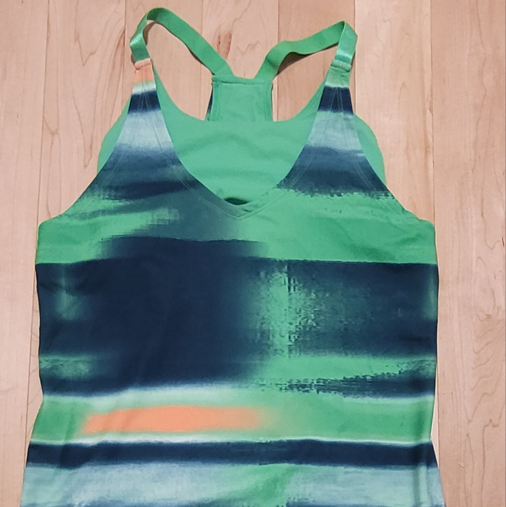Oakley tank top with build in sports bra